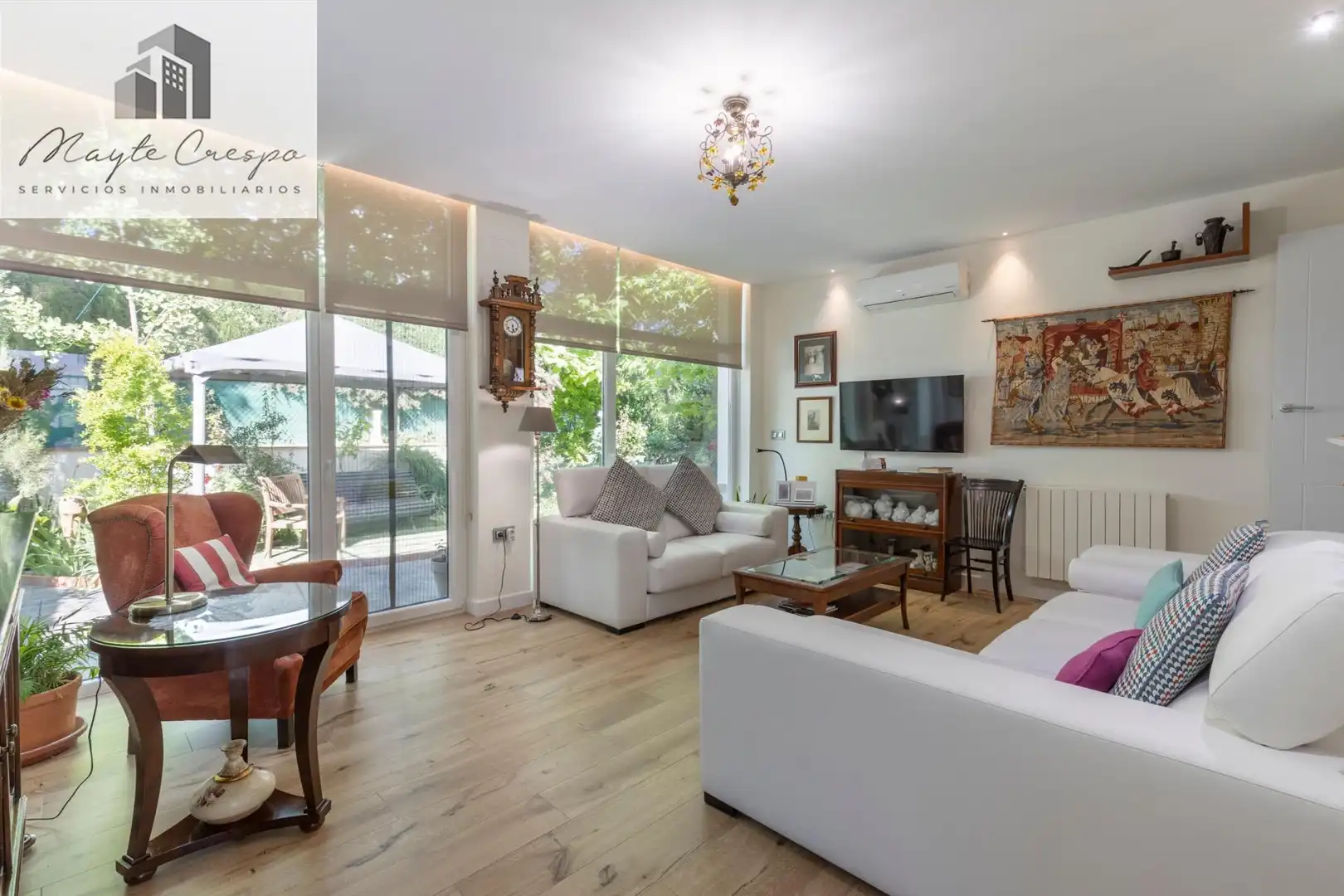 Villa mit Terrasse zum Verkauf in Calle del Mirador de la Sierra, imagen 2