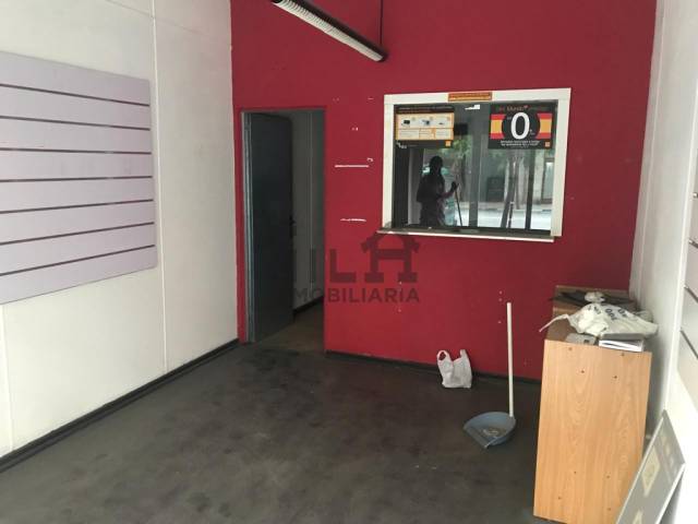 Local comercial en Alquiler en NSA. SRA. DA SAINZA en Posío