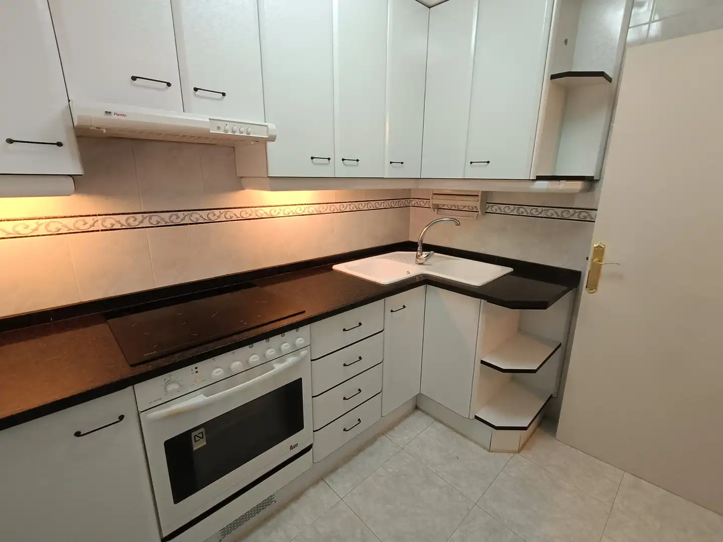 Cocina de Piso en venta en Calafell con Aire acondicionado, Terraza y Trastero