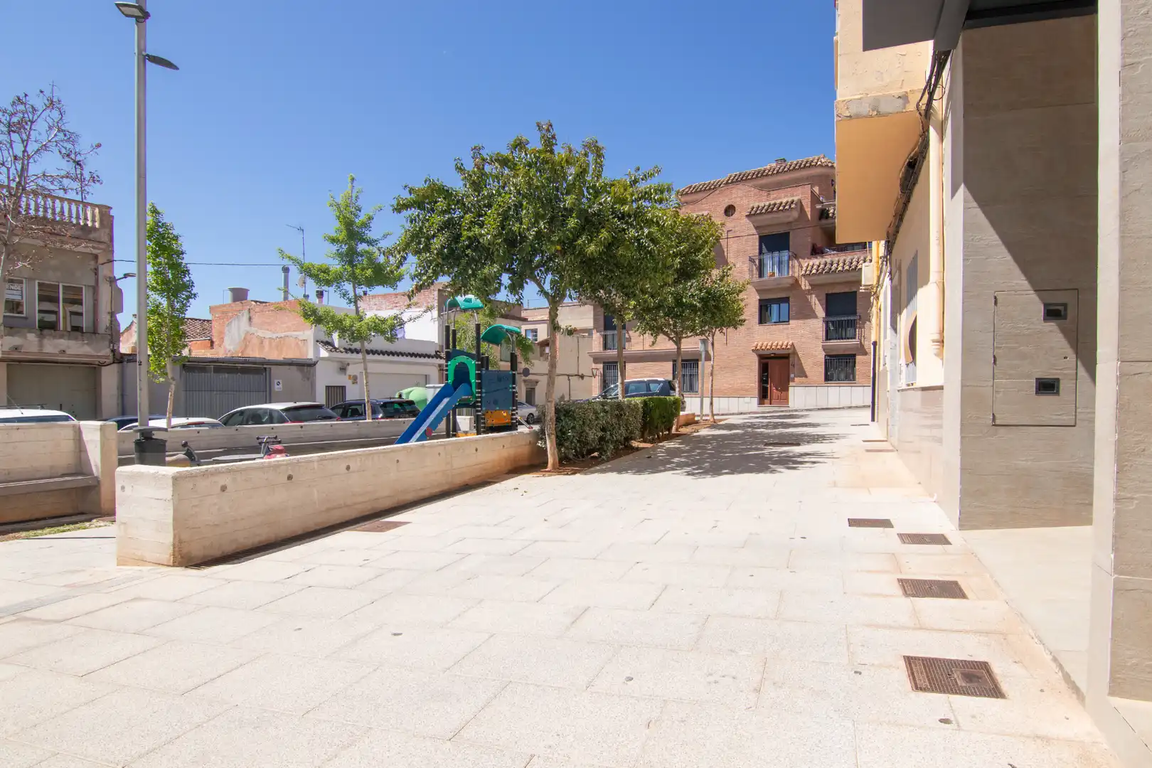 Vista exterior de Casa adosada en venda en La Vall d'Uixó amb Calefacció, Terrassa i Forn