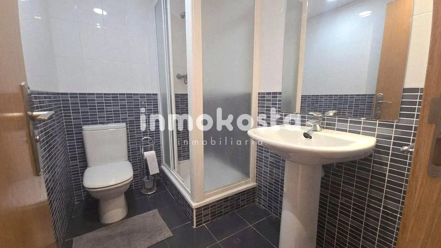 Piso en venta en Benidorm con Aire acondicionado, Terraza y Trastero