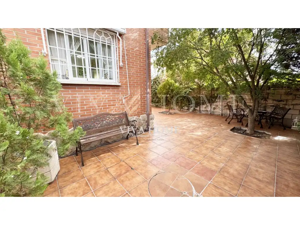 Exterior view of Houses for sale in Rivas-Vaciamadrid