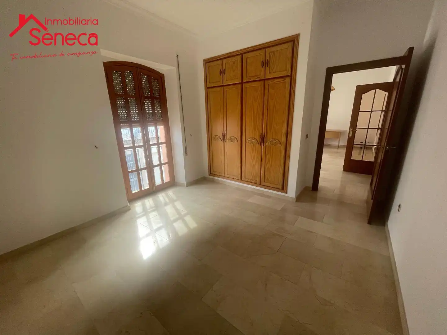 Detached homes for sale in El Carpio  with Air Conditioner, Heating and Furnished