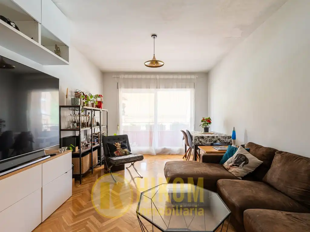 Living room of Ground floor for sale in Las Rozas de Madrid  with Air Conditioner, Private garden and Terrace