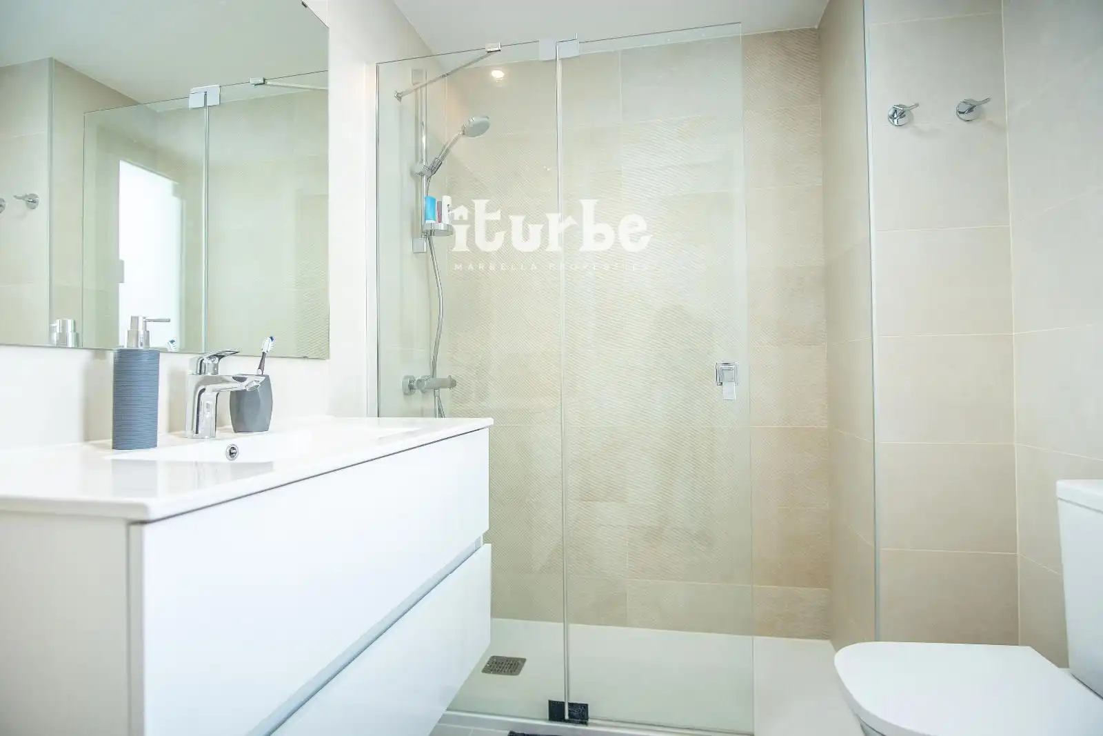 Flat with pool to rent in Avenida de Fuengirola, imagen 20