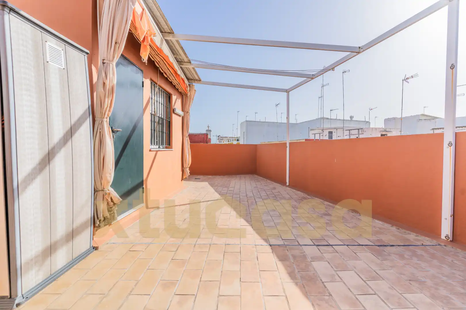 Terrace of Detached homes for sale in San Fernando  with Air Conditioner, Terrace and Oven