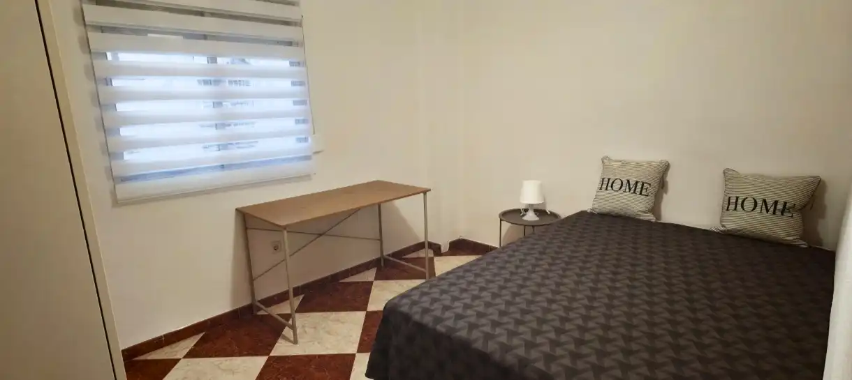 Bedroom of Flat for rent in Málaga  with Furnished, Oven and Washing machine
