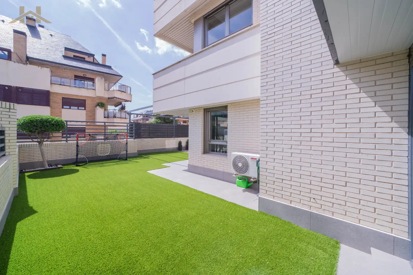 Terraza de Planta baja en venta en Boadilla del Monte con Aire acondicionado, Calefacción y Jardín privado