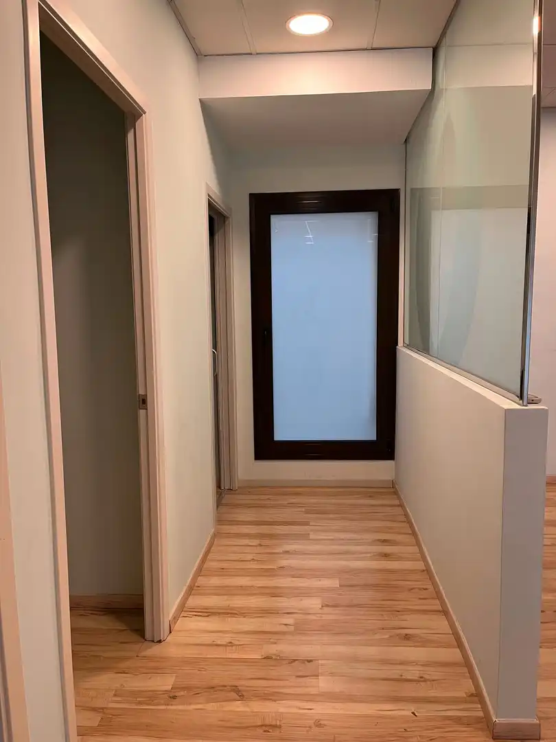 Local comercial de lloguer a Carrer de Santa Anna, imagen 14
