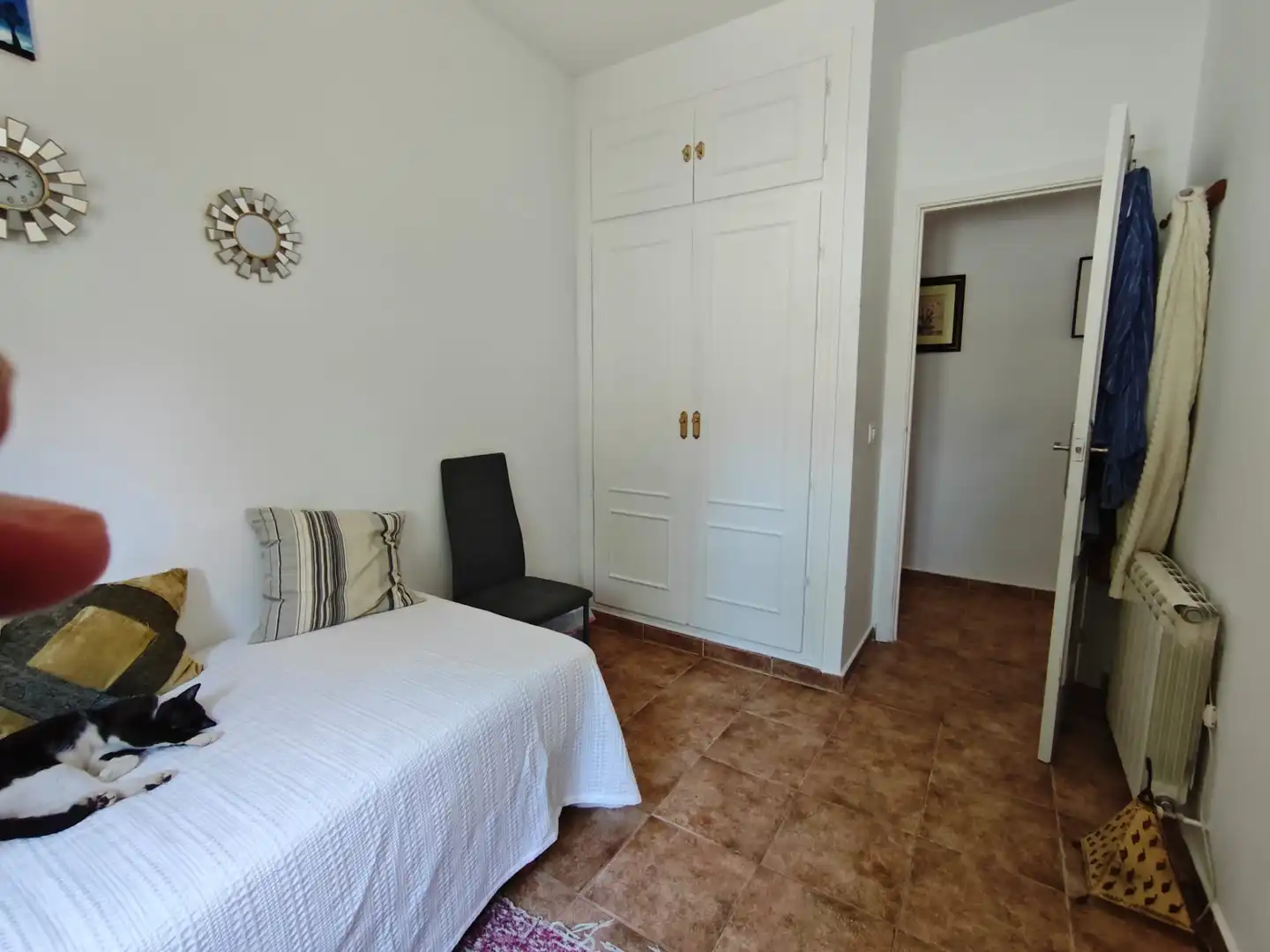 Habitación de Casa o chalet en venta en Sevilla la Nueva con Aire acondicionado, Calefacción y Jardín privado