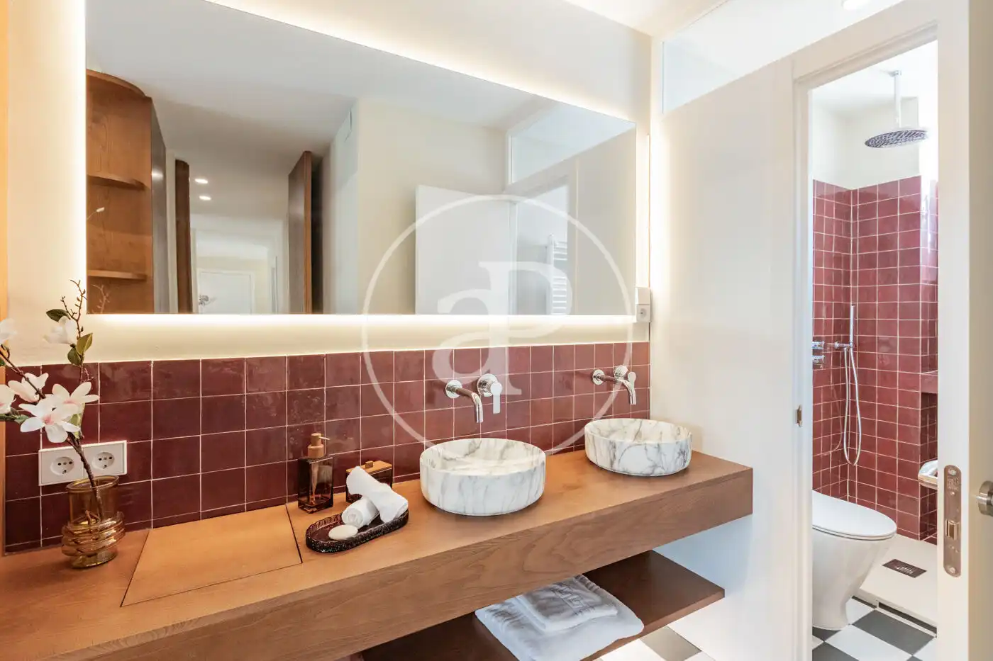 Bany de Pis en venda en Madrid amb Aire condicionat, Calefacció i Terrassa