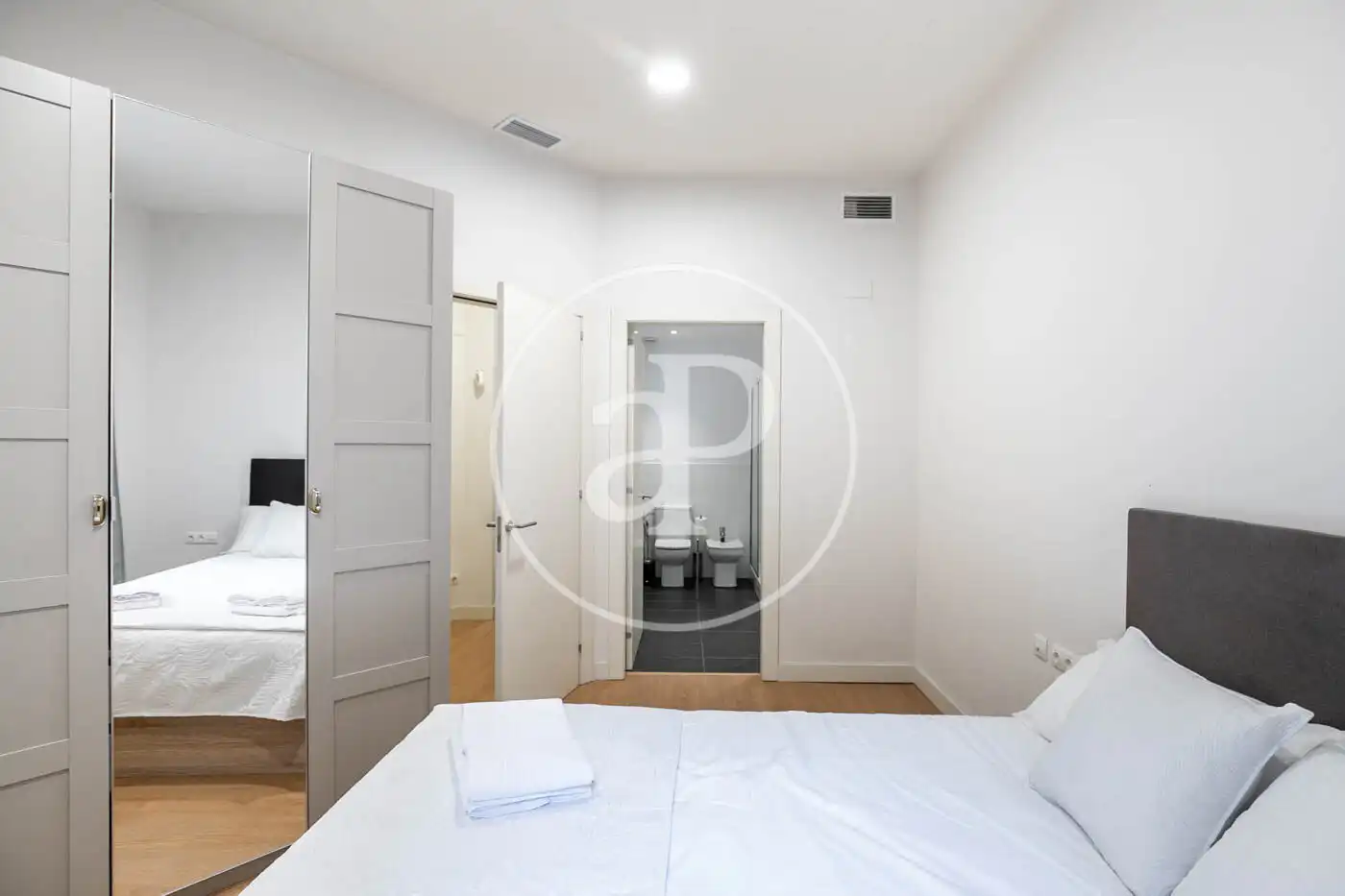 Flat for rent in Gran Via de les Corts Catalanes, Dreta de l'Eixample