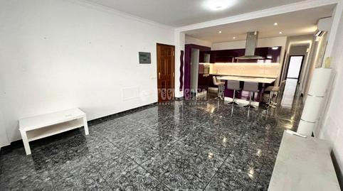 Foto 2 de Piso en venta en Sardina, Santa Lucía de Tirajana