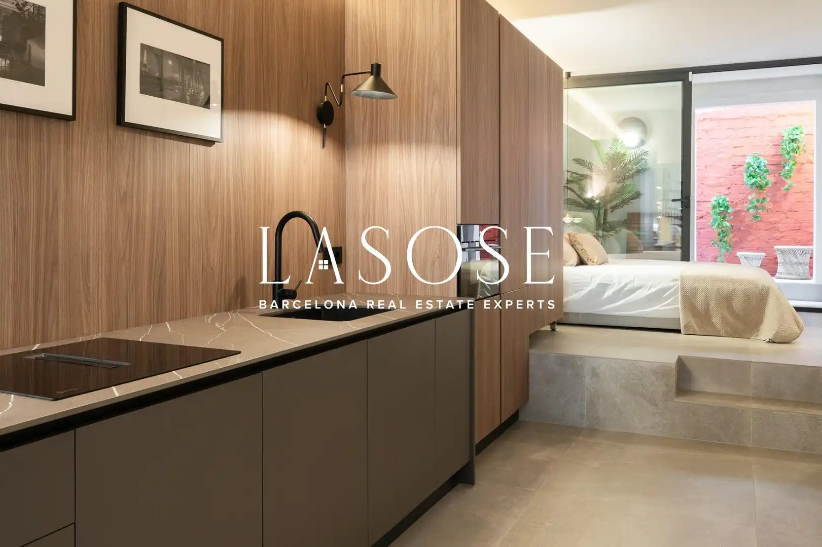 Dormitori de Apartament de lloguer en Barcelona amb Aire condicionat, Calefacció i Terrassa