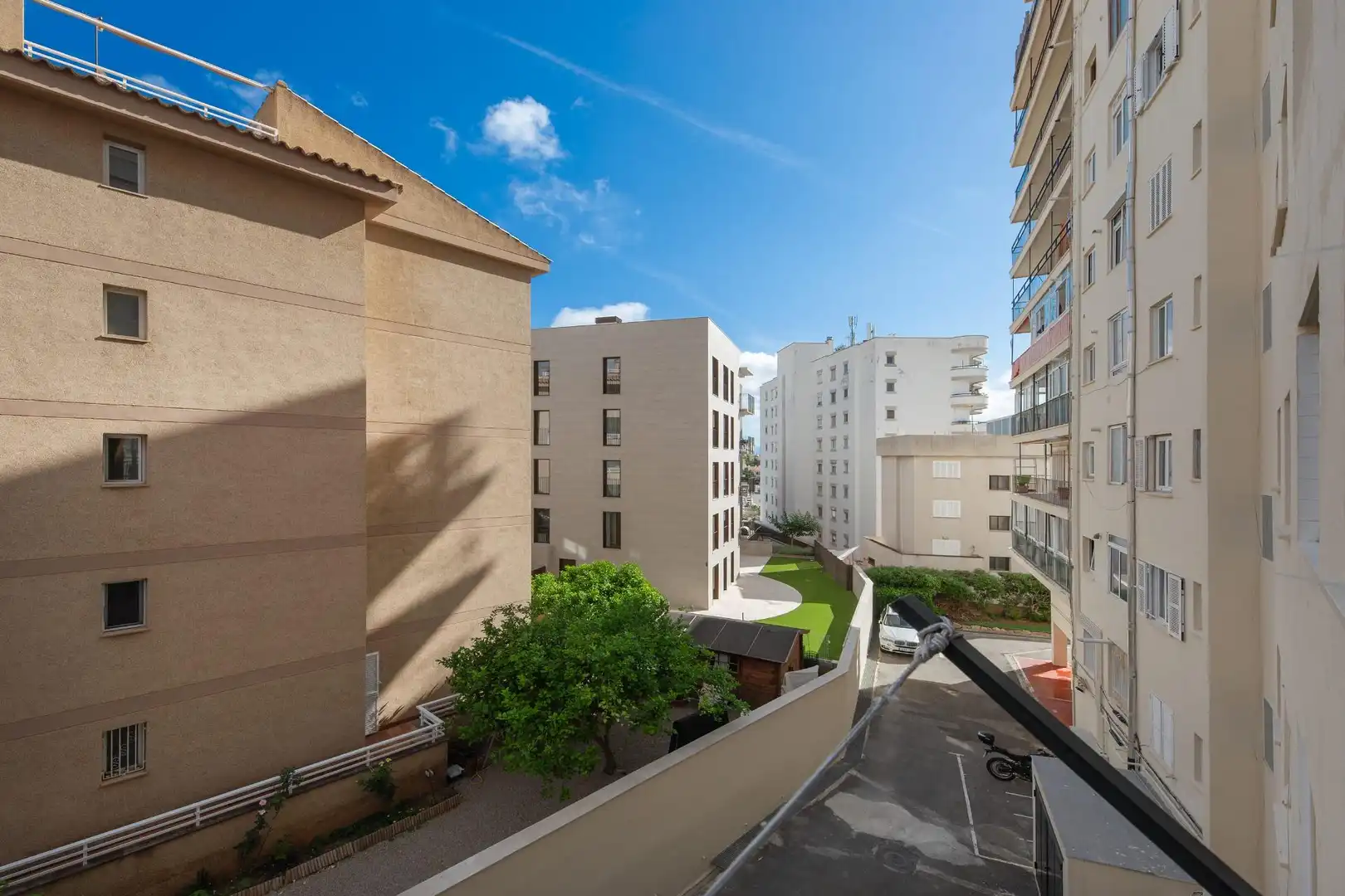 Exterior view of Flat for sale in  Palma de Mallorca  with Air Conditioner, Private garden and Terrace