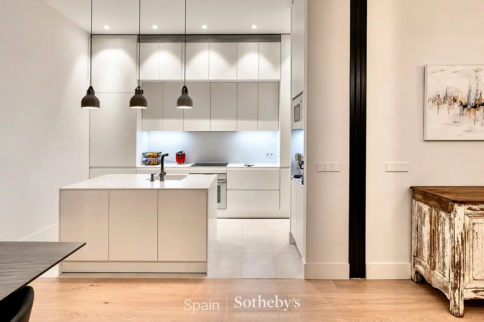 Küche von Wohnungen zur Miete in Barrio de Salamanca