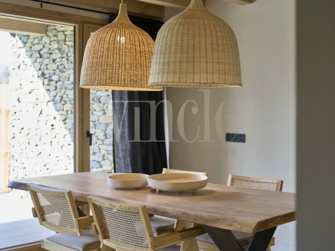 Menjador de Casa o xalet en venda en Isòvol amb Calefacció, Jardí privat i Parquet