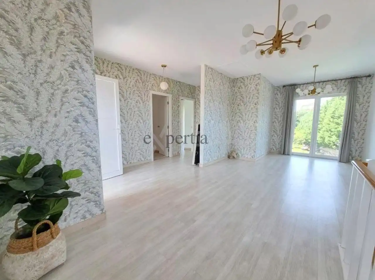 Wohnzimmer von Haus oder Chalet zum Verkauf in Boiro mit Heizung