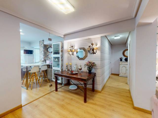 Piso en Venta en Rúa do Regueiro en Praza Independencia