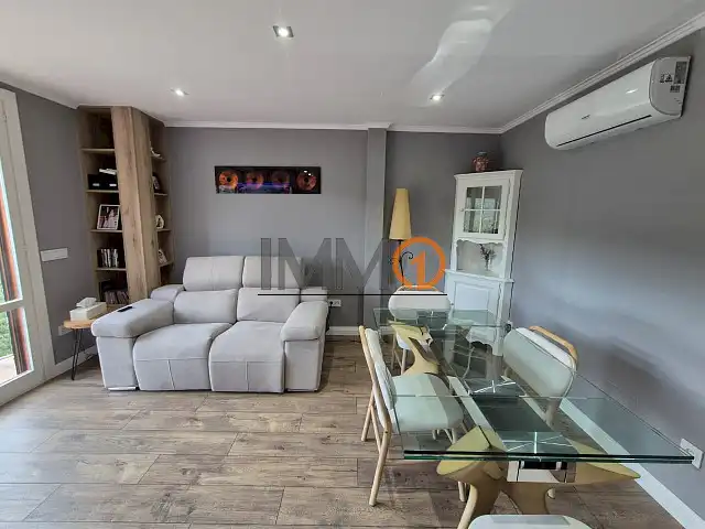 Sala de estar de Piso en venta en Montferrer i Castellbò con Calefacción