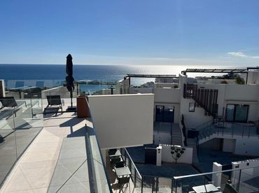 Adossat amb piscina en venda a El Peñoncillo