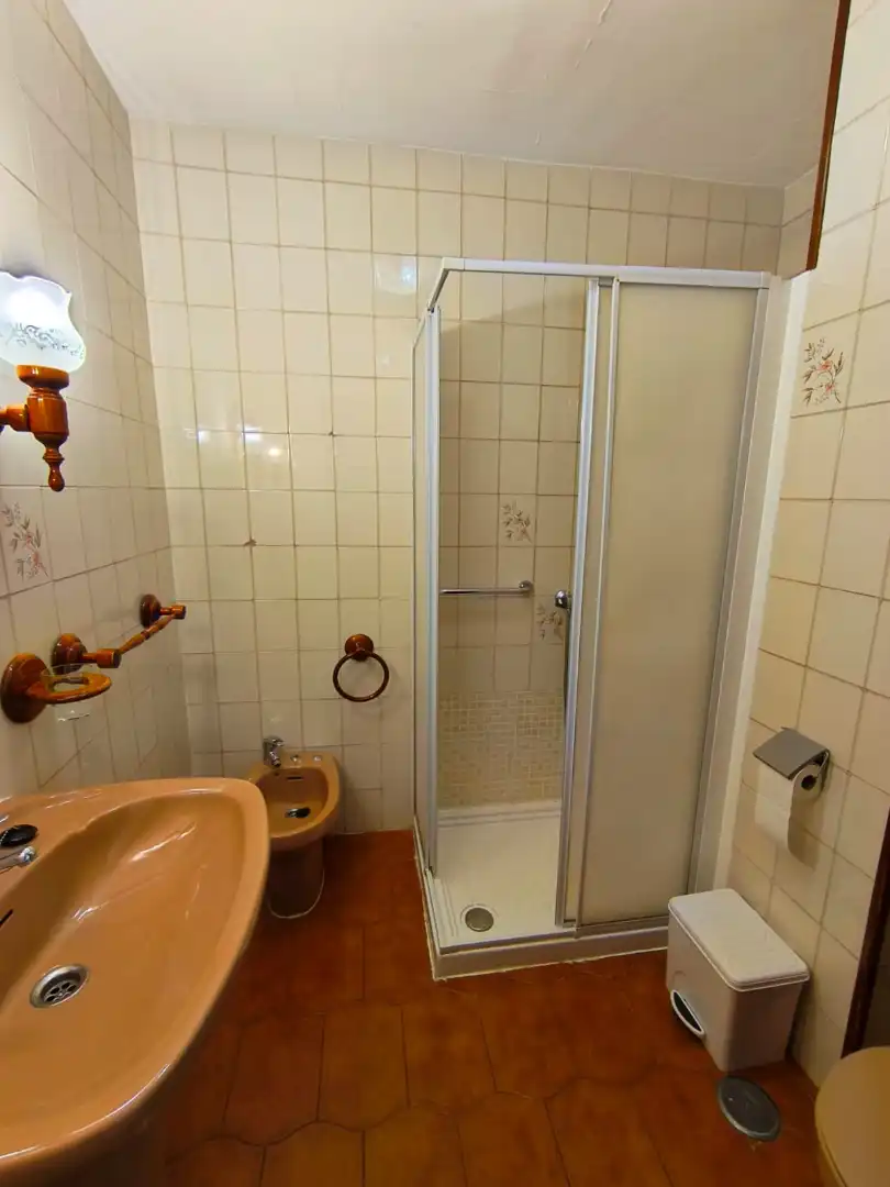 Bathroom of Flat for rent in Badajoz  with Furnished, Oven and Washing machine