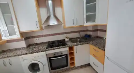 Wohnung zur Miete in Avenida San Carlos, Solymar