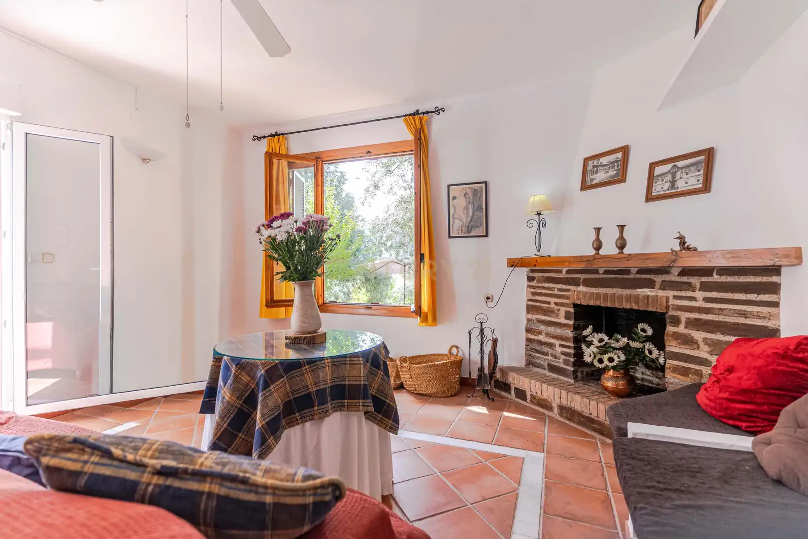 Living room of Houses for sale in Órgiva  with Private garden and Swimming Pool