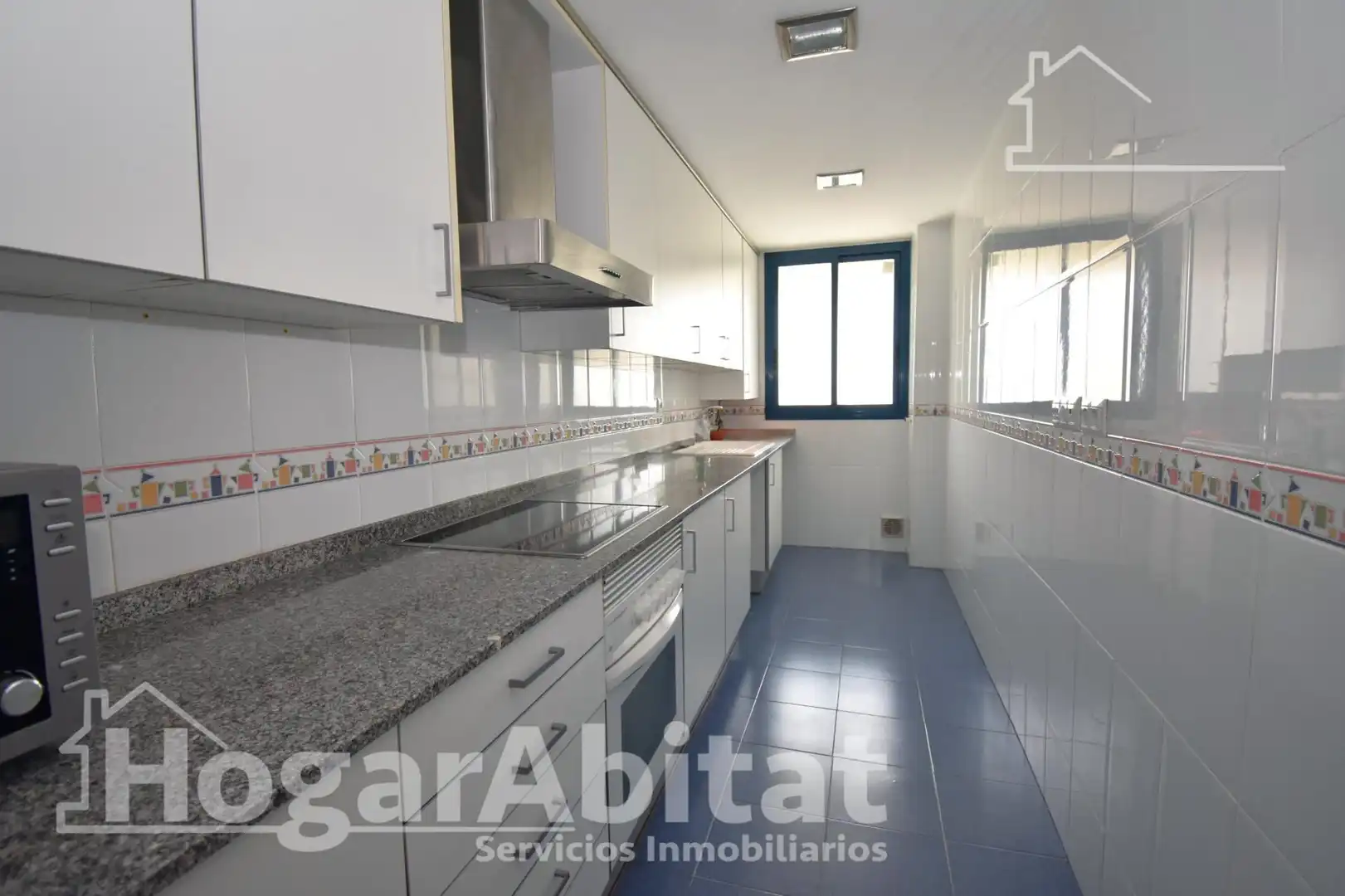 Cuina de Pis en venda en Paterna amb Aire condicionat, Calefacció i Balcó