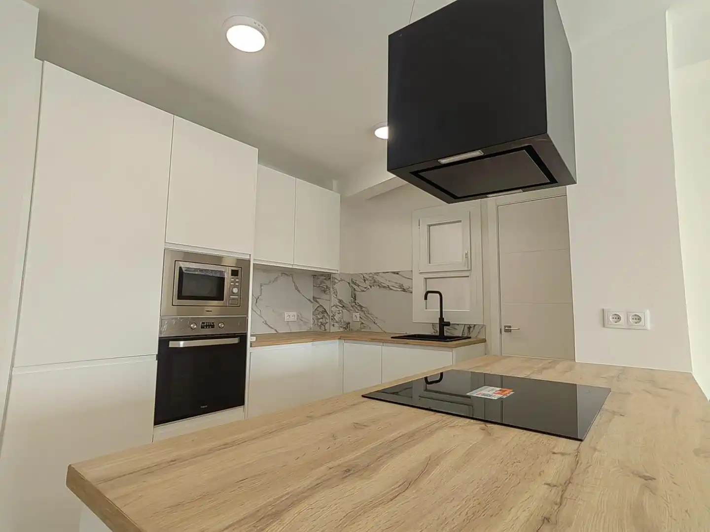 Cocina de Piso en venta en Málaga con Aire acondicionado