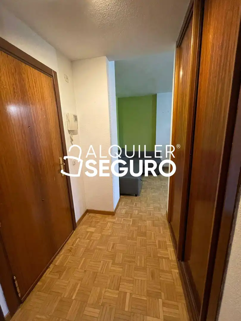 Flat for rent in Madrid  with Heating, Terrace and Swimming Pool