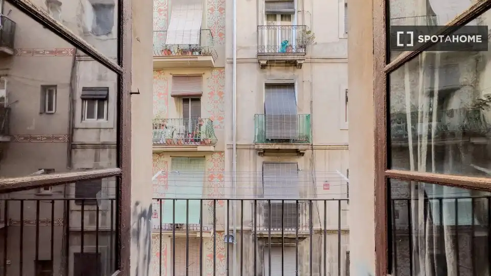 Piso de alquiler en El Raval