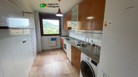 Foto 2 de Piso en venta en Ciudad Naranco - Prados de La Fuente, Oviedo