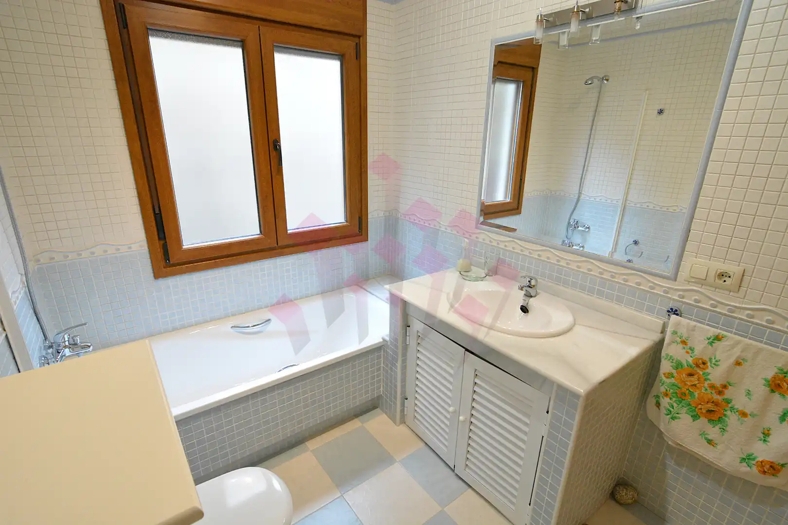 Bathroom of Houses for sale in Villarrubia de los Ojos  with Air Conditioner, Heating and Storage room