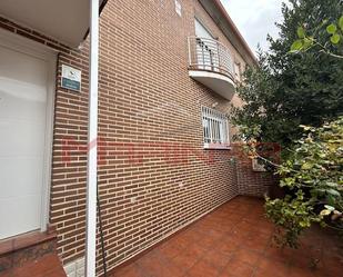 Exterior view of Single-family semi-detached for sale in Seseña  with Heating and Terrace