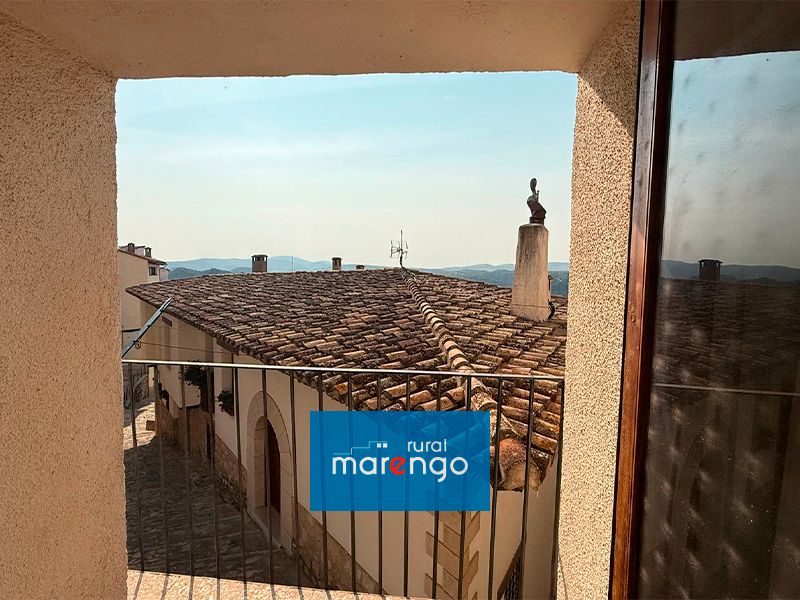 Vista exterior de Dúplex en venta en Morella con Calefacción, Amueblado y Balcón