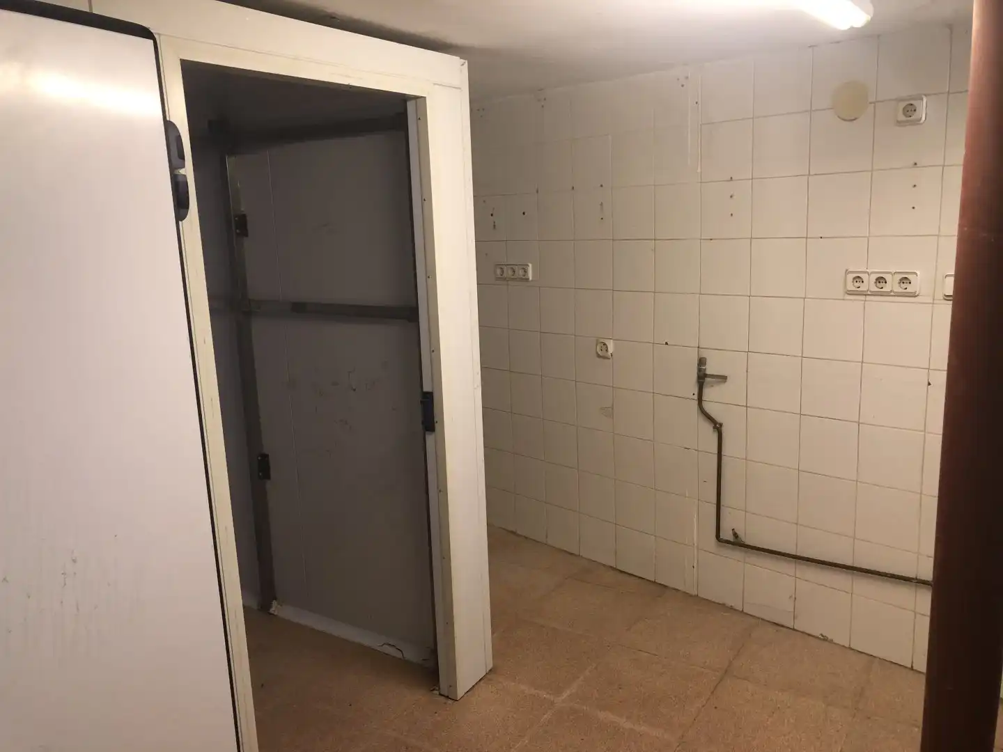 Local en venta en La Lastrilla 