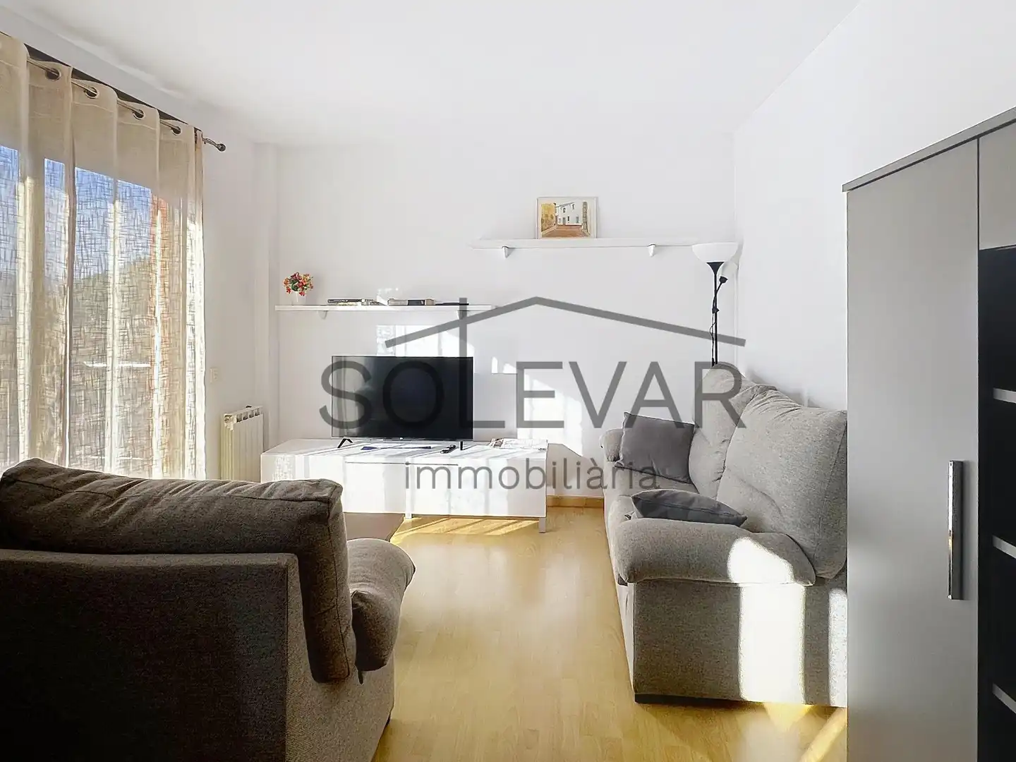 Wohnzimmer von Wohnung zum Verkauf in La Pobla de Segur mit Klimaanlage, Heizung und Parkett