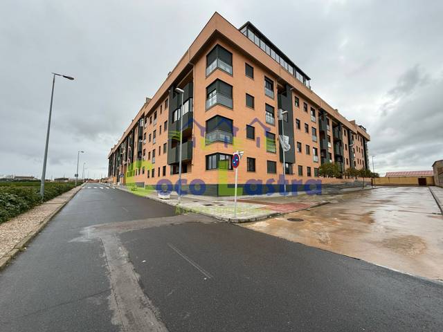 Garaje en Alquiler en Calle de Hernán Cortés, 46 en Peñaranda de Bracamonte