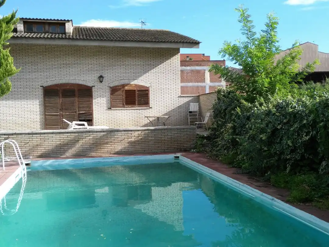 Xalet amb piscina en venda a carretera de a vall d'aran 4