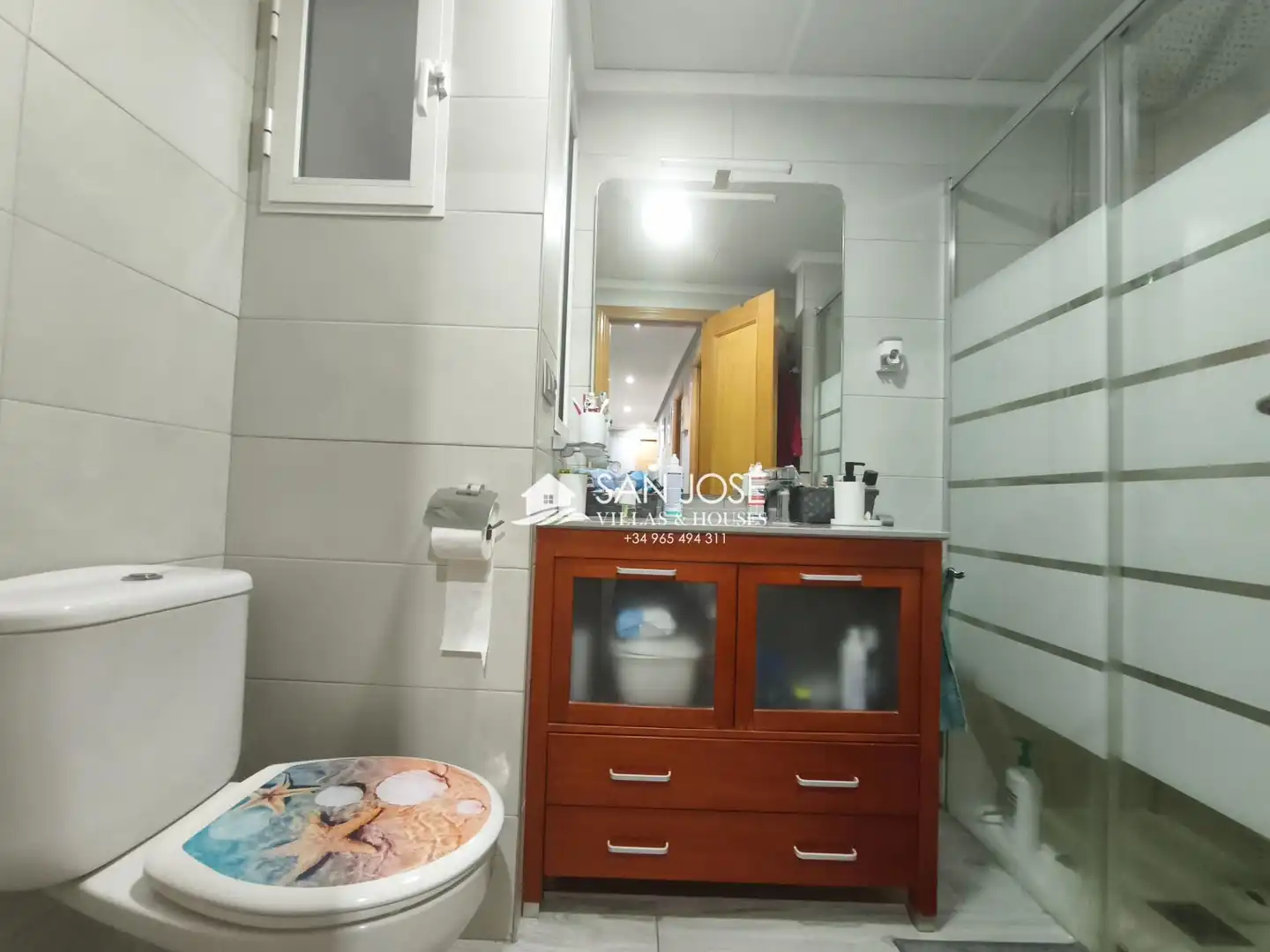 Baño de Piso en venta en Aspe con Aire acondicionado, Jardín privado y Balcón