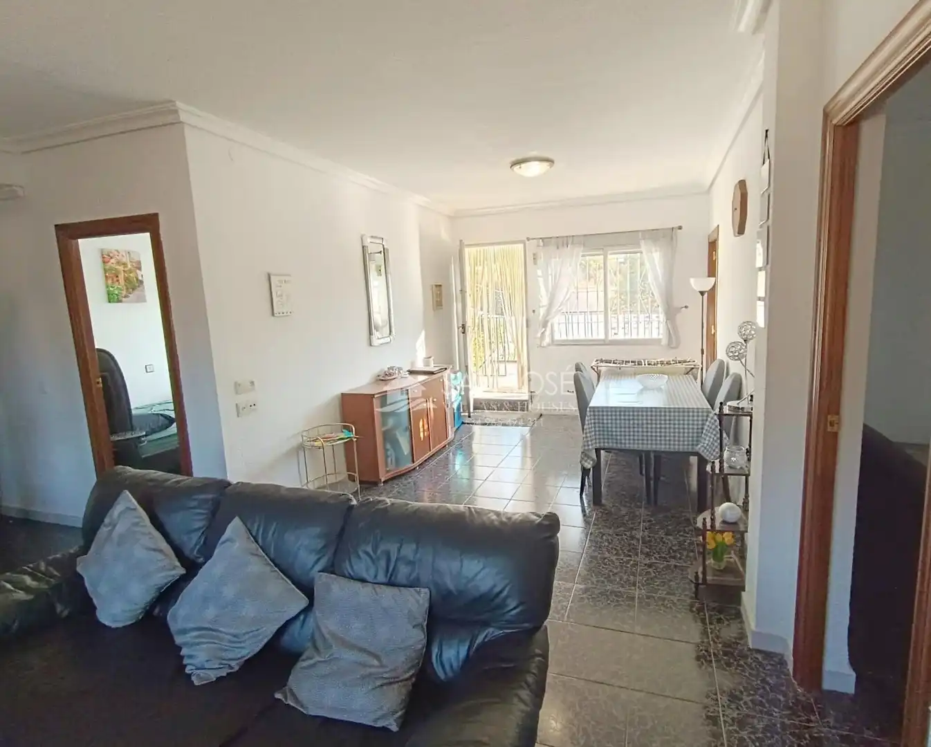 Außenansicht von Haus oder Chalet zum Verkauf in Elda mit Klimaanlage