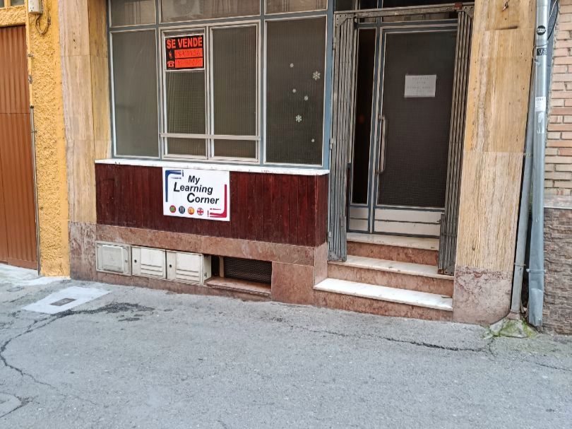 Exterior view of Premises for sale in Alfaro  with Air Conditioner