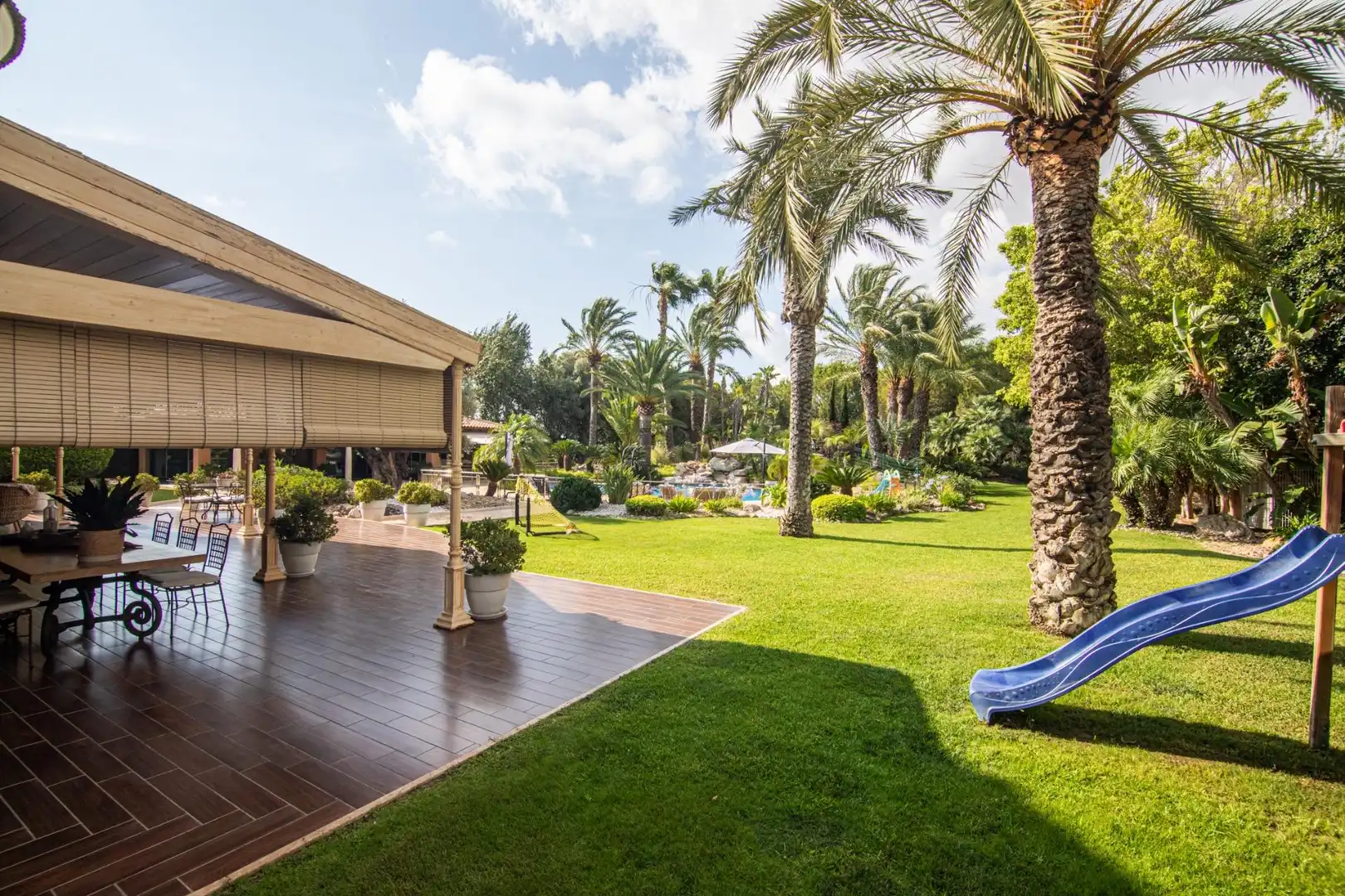 Jardín de Casa o chalet en venta en Elche / Elx con Aire acondicionado, Calefacción y Jardín privado