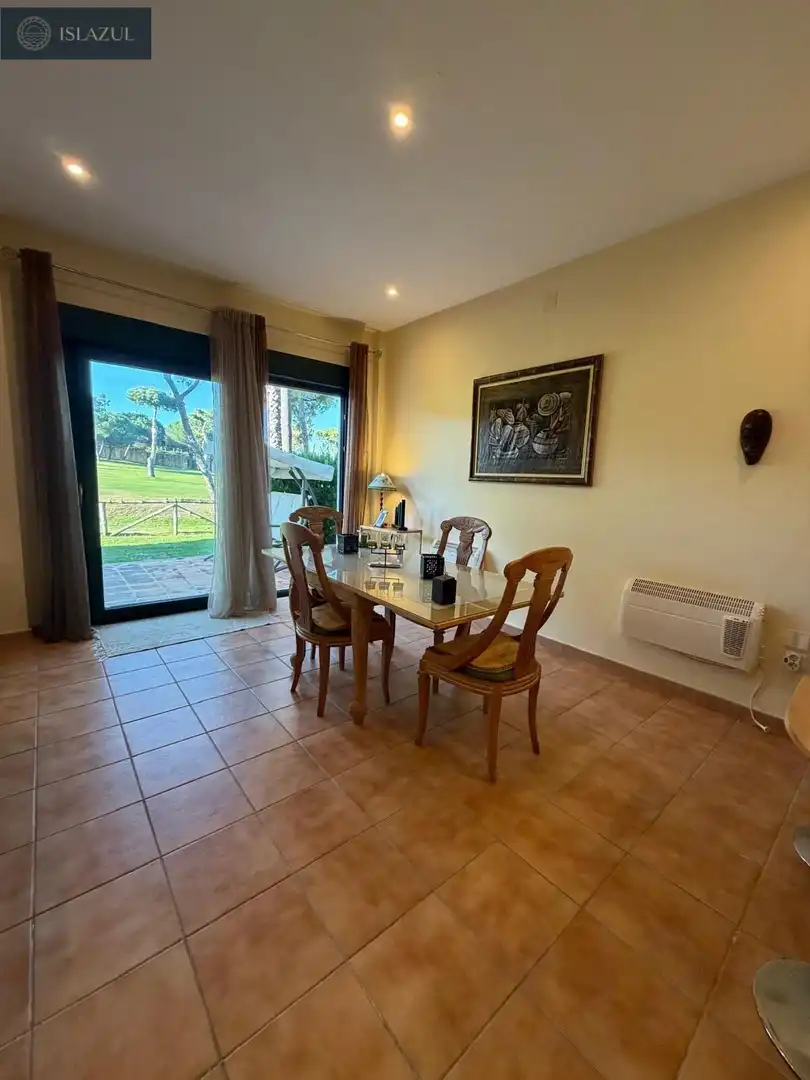 Chalet con terraza en venta en Calle Calle Cañaveral, imagen 16
