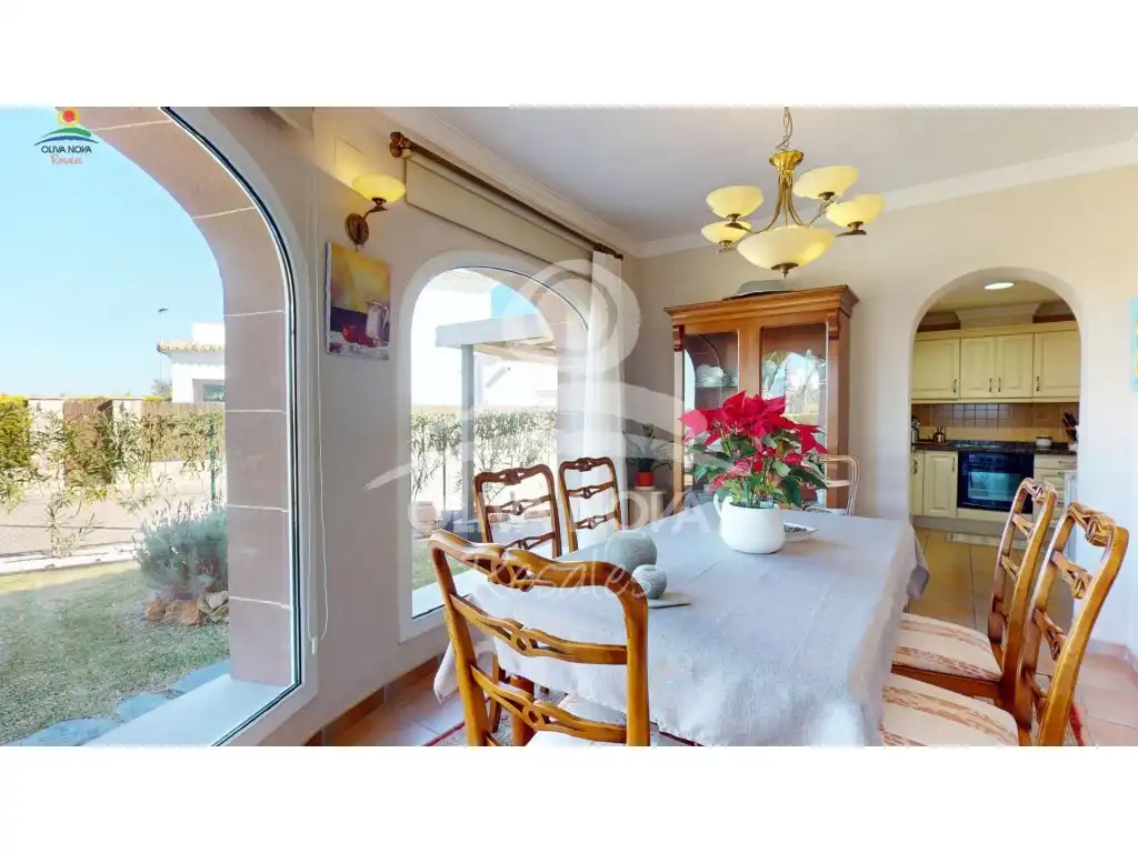 Comedor de Casa o chalet en venta en Oliva con Jardín privado