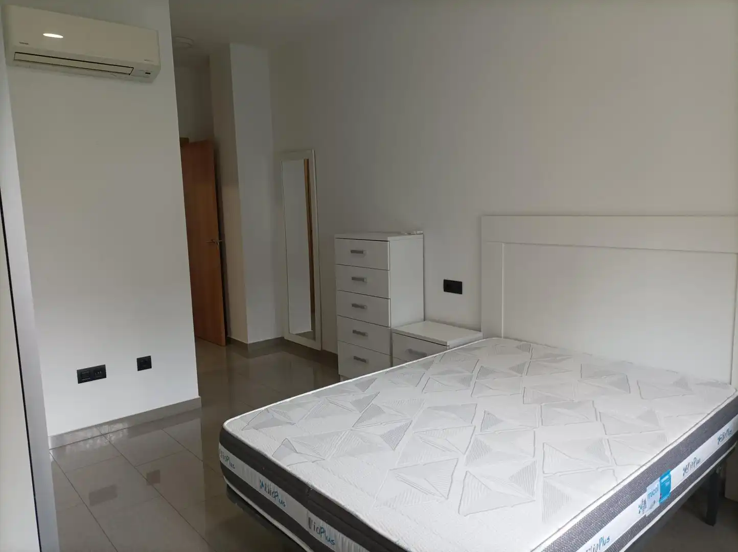Wohnungen zur Miete in Calle Santa Joaquina de Vedr, San Bartolomé - Millán de Priego