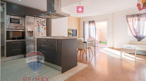 Foto 3 de Casa adosada en venda a Calle Alimoche, Benajarafe, Málaga