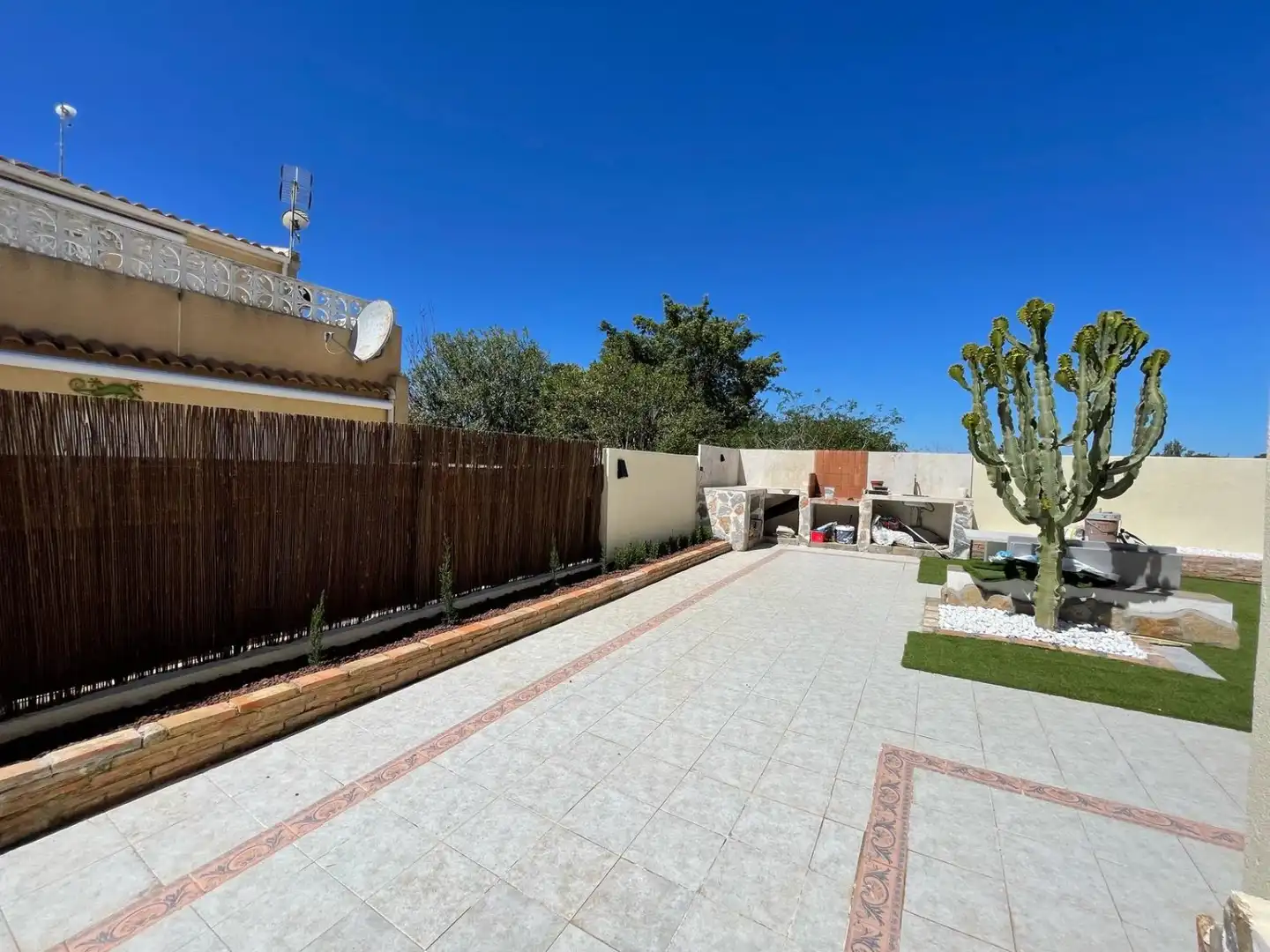 Garten von Wohnungen zum Verkauf in Orihuela mit Klimaanlage, Schwimmbad und Möbliert