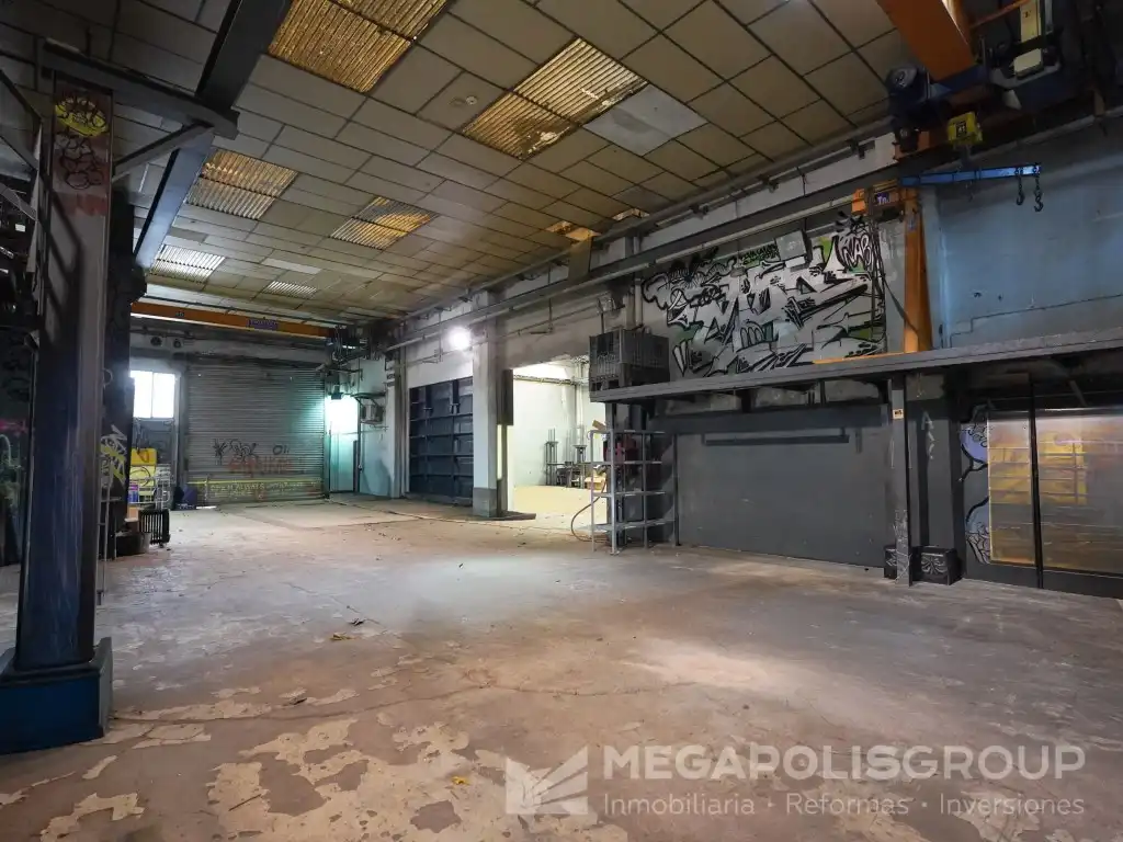 Nave industrial in vendita a Calle Josep Finestres, imagen 25